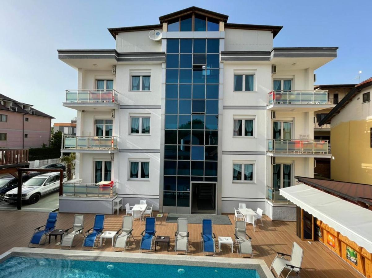Brian Hotel Velipojë Εξωτερικό φωτογραφία